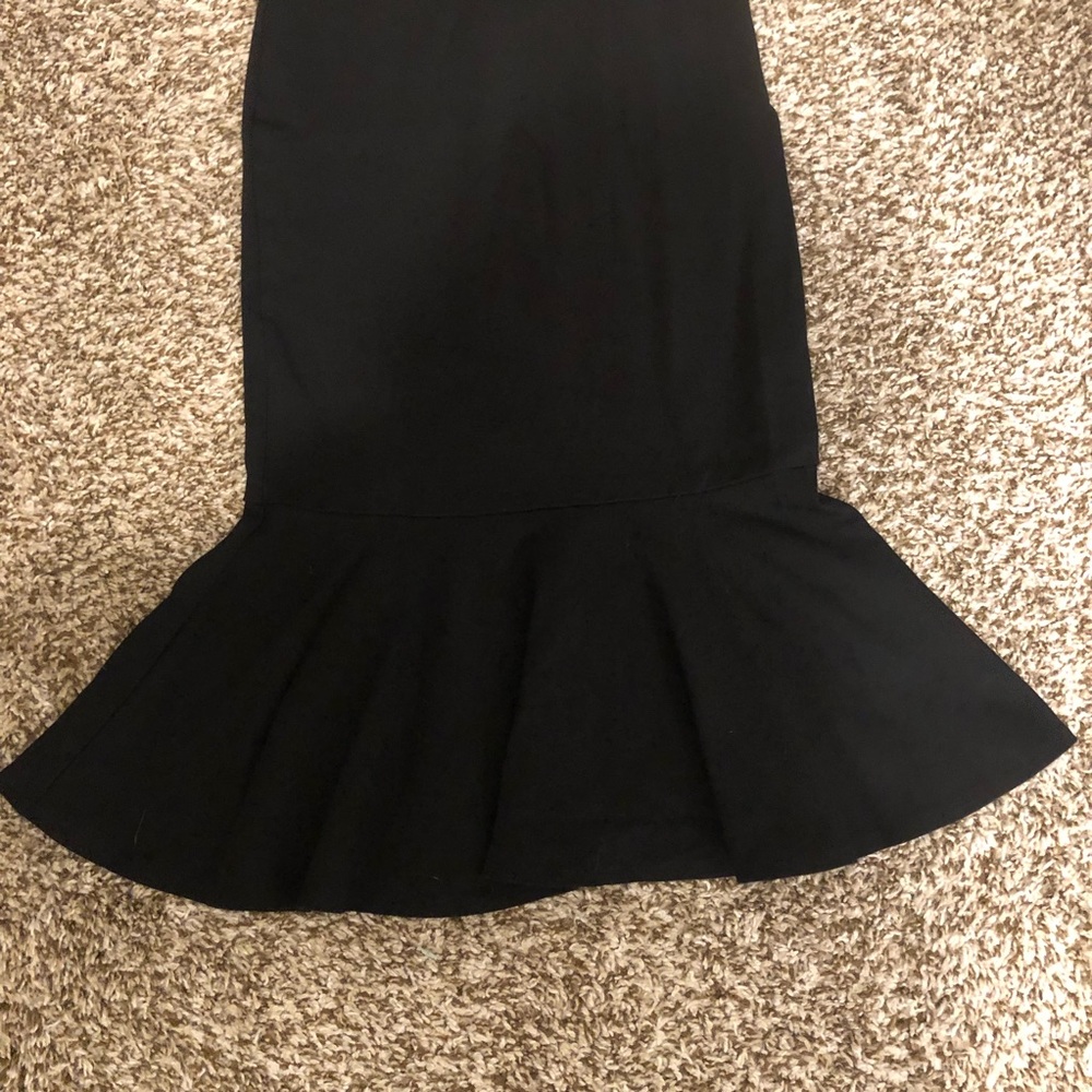Forever 21 Black Strapless Fitted Dress - Picture 5 of 7